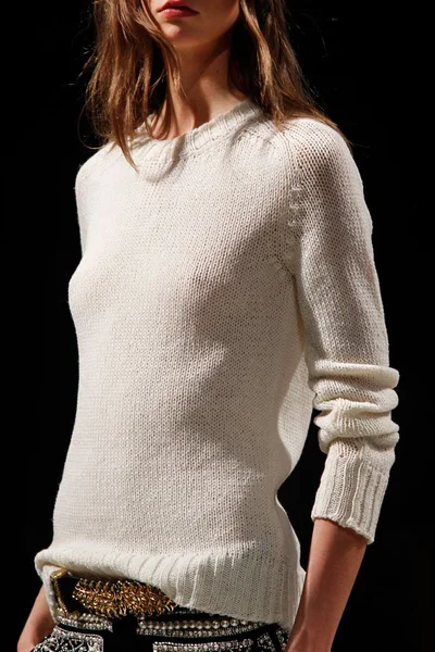 Look 30
